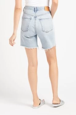 CITIZENS OF HUMANITY Camilla Short -Fashion Clothing & Accessories 1942 837 reshoot1 4