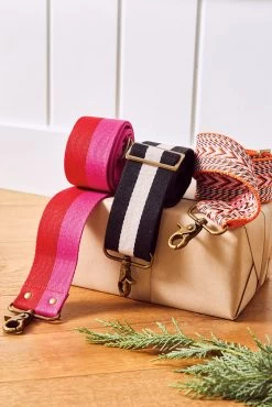 Crossbody Strap -Fashion Clothing & Accessories 291052 03