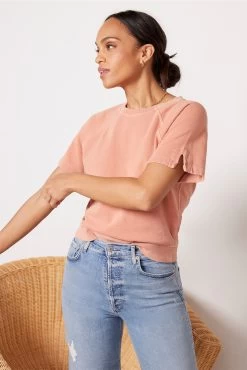 Grove Raglan Sweatshirt