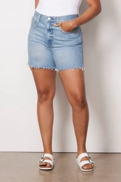 Loverboy 3 1/2" Short -Fashion Clothing & Accessories a99136 curve 1