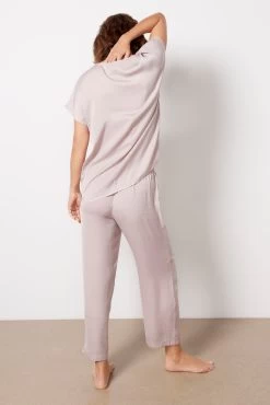 Washed Satin Tee Cropped Pant Set -Fashion Clothing & Accessories bdwes21241 ftr 4