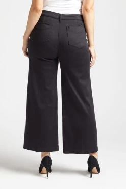Beth Wide Leg Trouser -Fashion Clothing & Accessories esa2g85 l curvyblack1 2