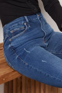 GOOD AMERICAN Good Legs Straight Jean -Fashion Clothing & Accessories gs014t 4