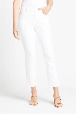 GOOD AMERICAN Good Straight Raw Hem