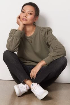 Kasi Quilted Pullover