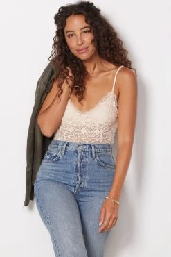 FREE PEOPLE Follow Me Lace Cami -Fashion Clothing & Accessories ob132437 reshoottea 5
