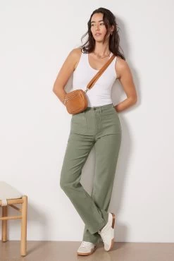 Daisy Seamless Tank -Fashion Clothing & Accessories pt231092e white 3 1