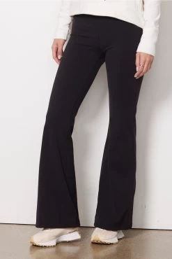 Sweaty Betty Power 32" Kick Flare