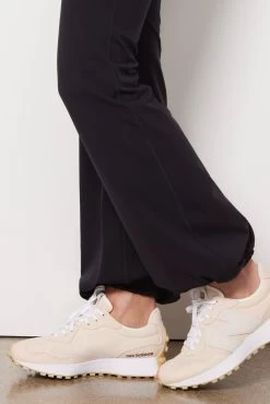 Sweaty Betty Power 32" Kick Flare -Fashion Clothing & Accessories sb6188 r 5