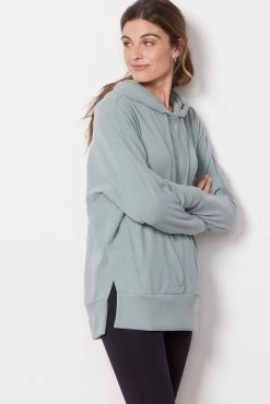 Sweaty Betty Liberate Luxe Fleece Hoody -Fashion Clothing & Accessories sb8475 reshoot 5