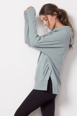 Sweaty Betty Liberate Luxe Fleece Hoody -Fashion Clothing & Accessories sb8475 reshoot 6