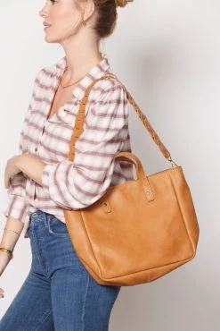 Merkato Small Zip Tote 9 Merkato Small Zip Tote -Fashion Clothing & Accessories smk009rb 5